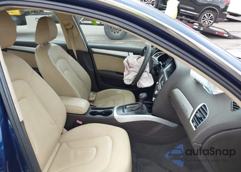 2013 Audi A4 2.0T Premium z USA, uszkodzony, nr VIN WAUBFAFL4DN017131